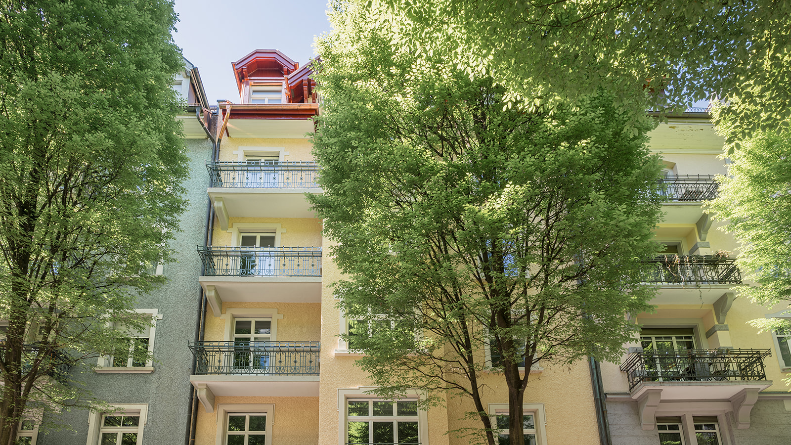 Anno 1907 – Fassade an der Bruchstrasse 64
